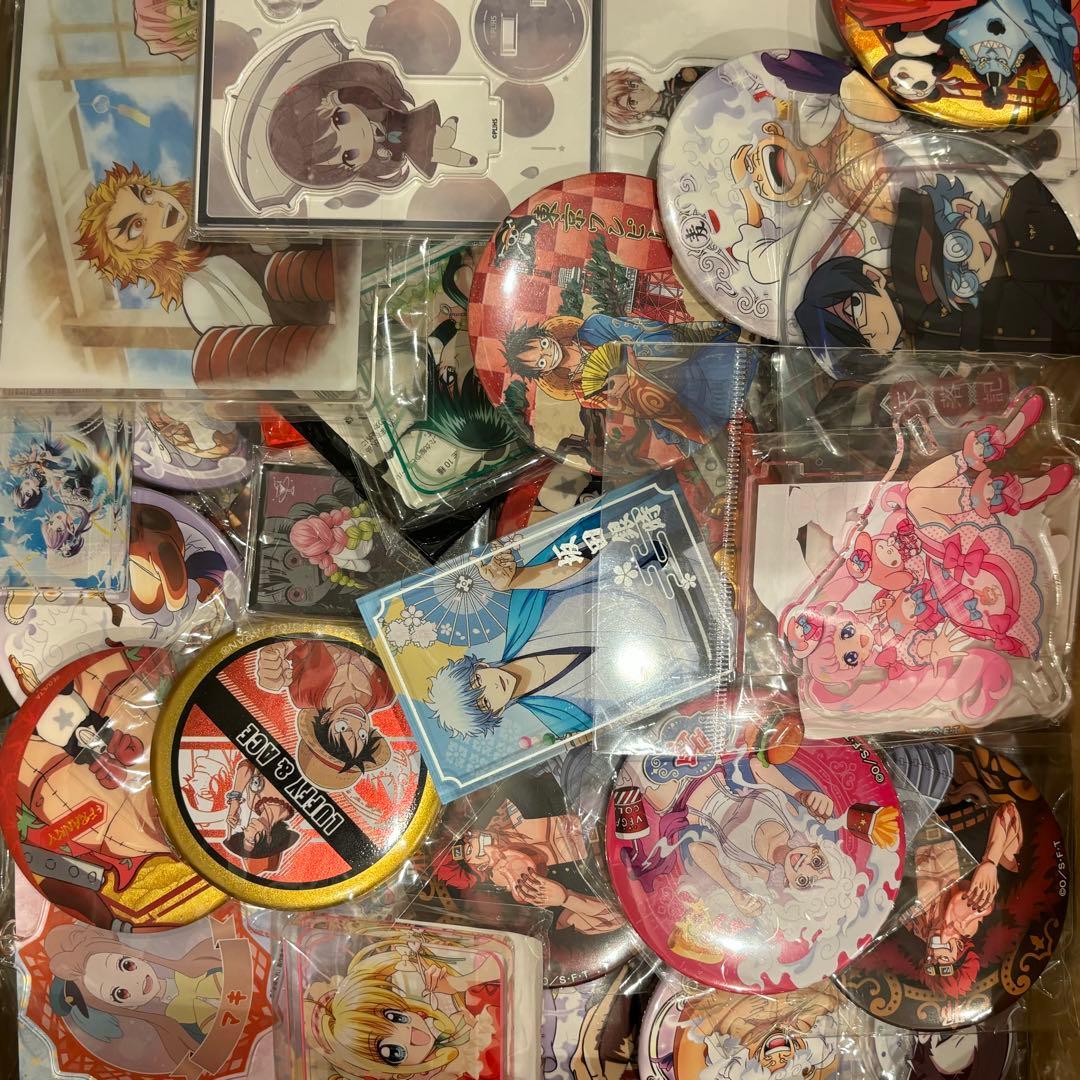 鬼滅の刃 ワンピース　ラブライブ！アニメグッズ　まとめ売り 大量　1500点以上