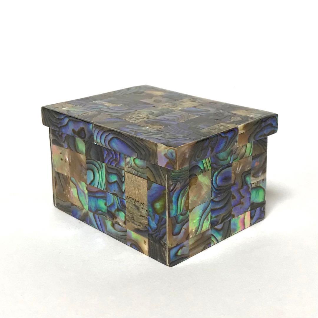 大理石 と アバロンシェル の 小さな 宝石箱 象嵌 孔雀貝 ジュエリー