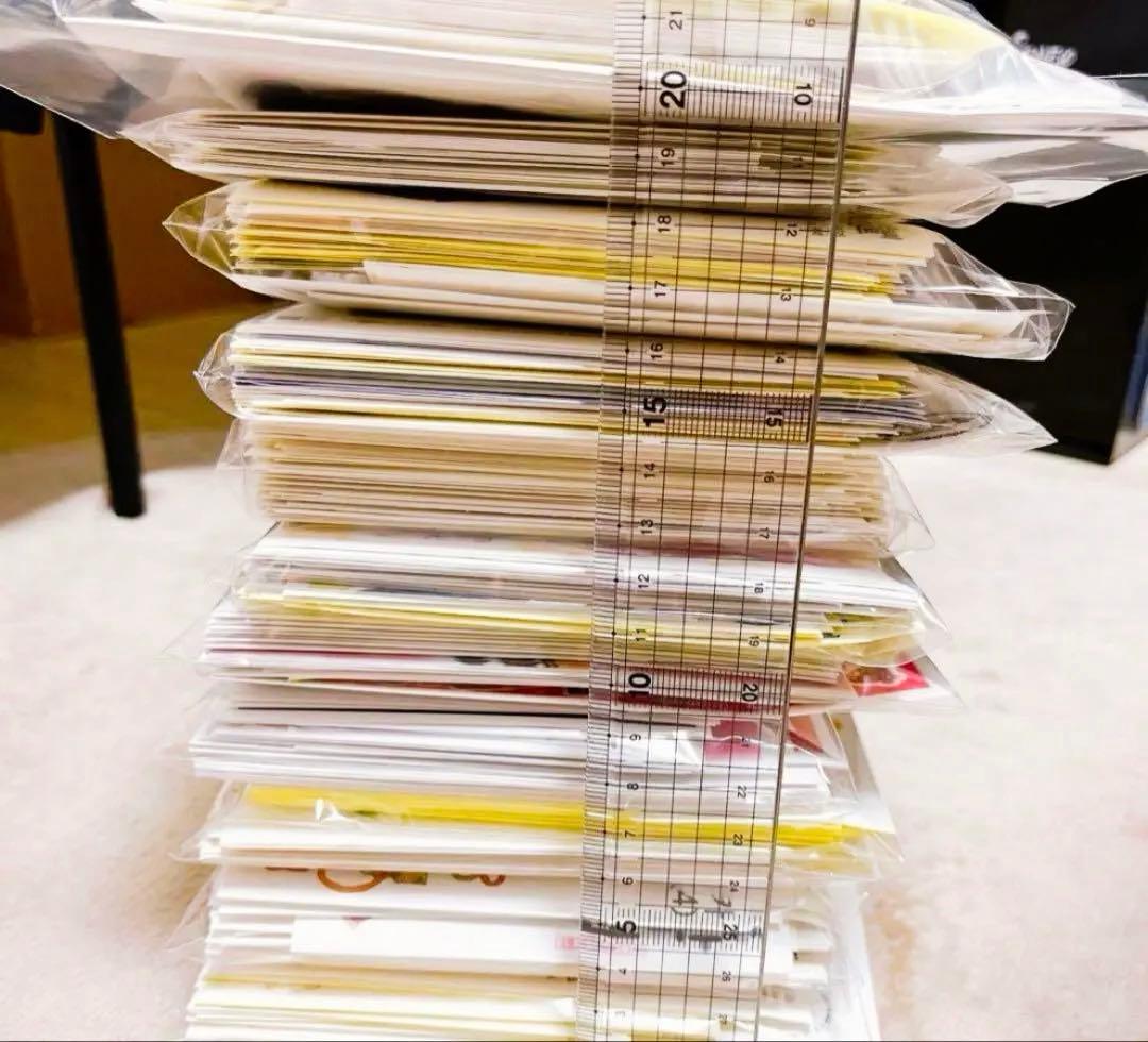 【1000枚】　人物ステッカー　まとめ売り　コラージュ　紙モノ　素材