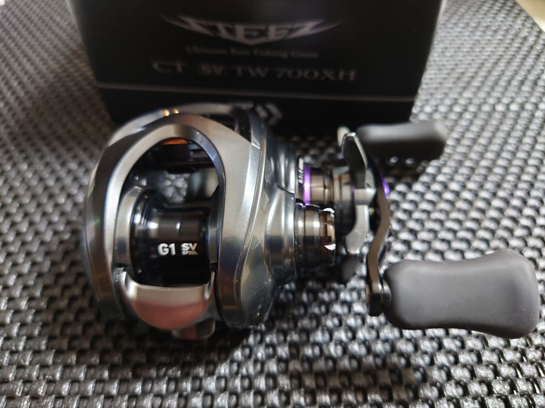 s*1様 19 STEEZ CT SV TW 700XH （右巻）未使用品