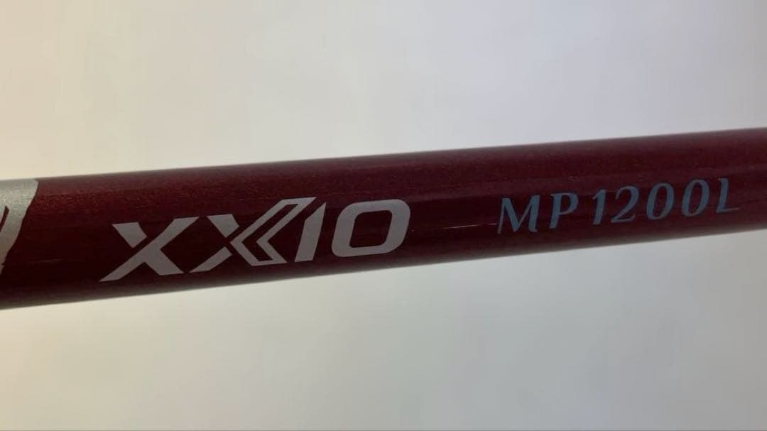 ゼクシオ12 レディース　アイアン　6番　希少　Rシャフト ボルドー