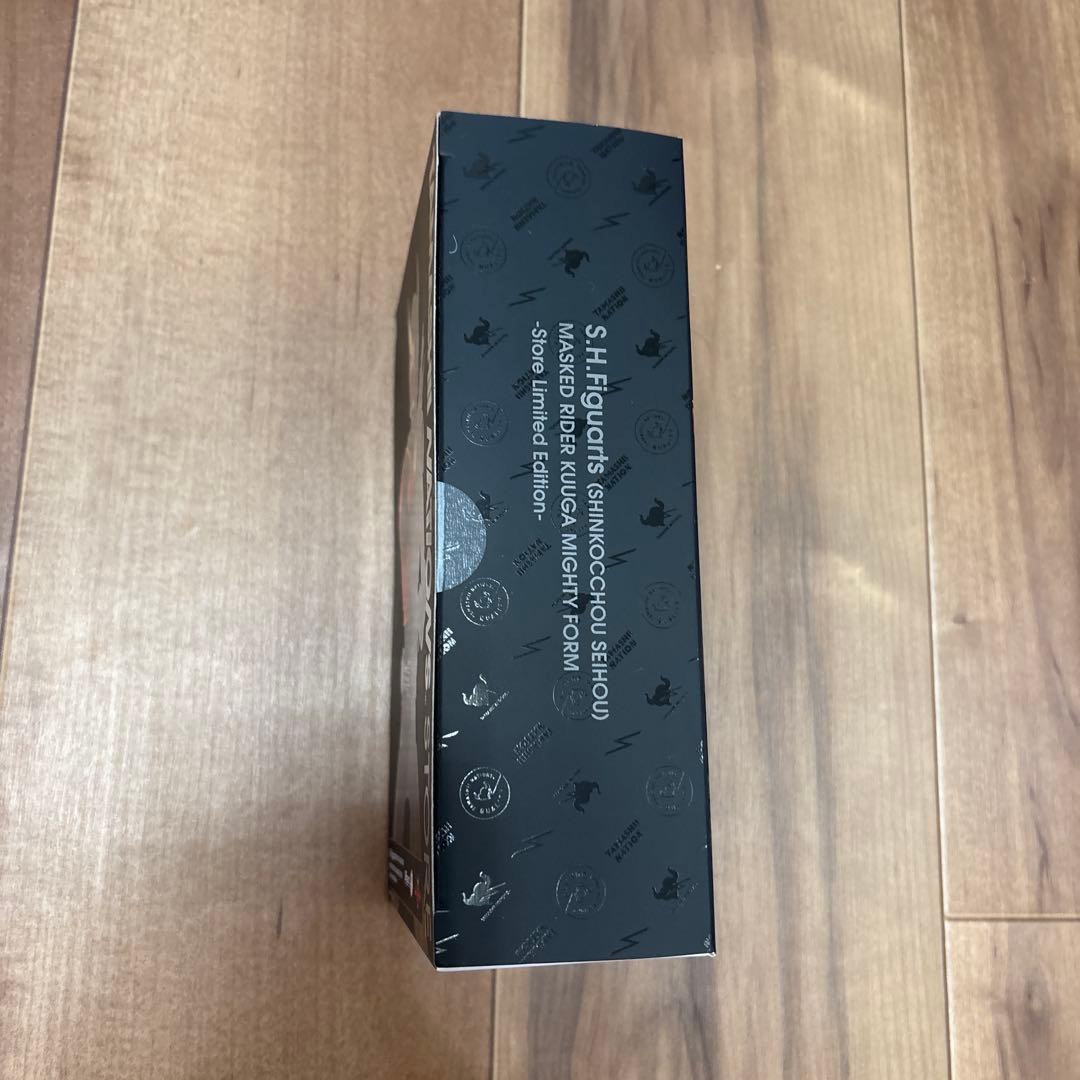 仮面ライダー　クウガ　TAMASHII NATIONS STORE