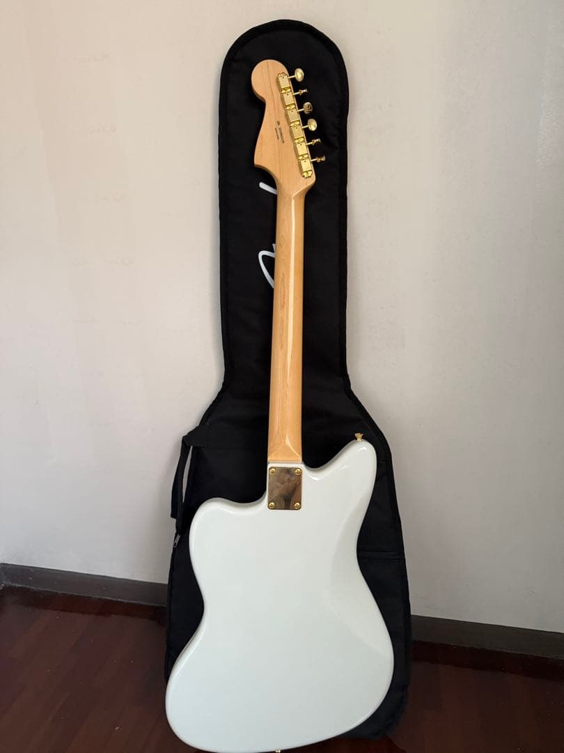 t*y様 Fender Jazzmaster 60s White Pearl 限