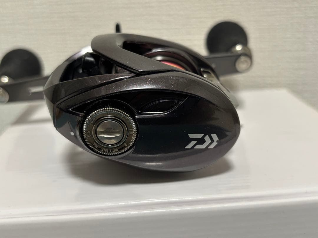 23紅牙　KOHGA 100XH ベイトリール　右ハンドル