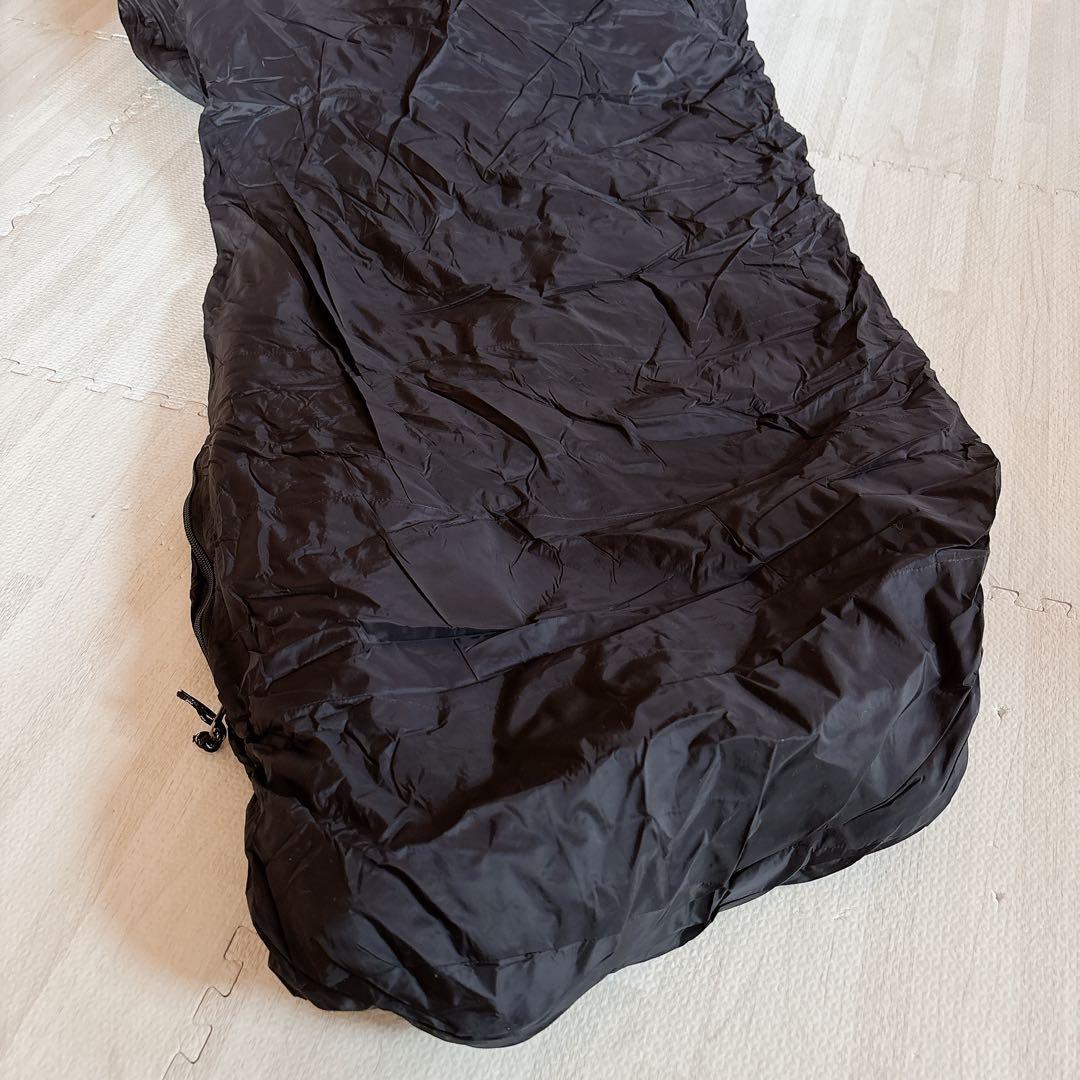 ダウンシュラフ 秋冬春用 寝袋 ダウン マミー型 羽毛寝袋 ブラック