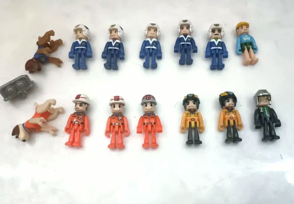 ☆★ハイパーレスキュー・ハイパーブルーポリス・トミカ・隊員・犬★☆ 価格交渉可