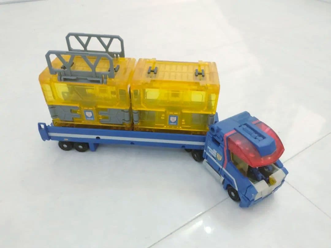 ☆★ハイパーレスキュー・ハイパーブルーポリス・トミカ・隊員・犬★☆ 価格交渉可