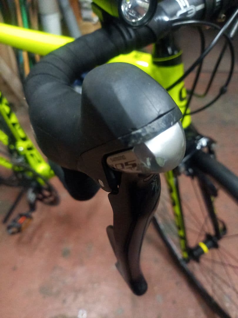 Cannondale ロードバイク Shimano 105