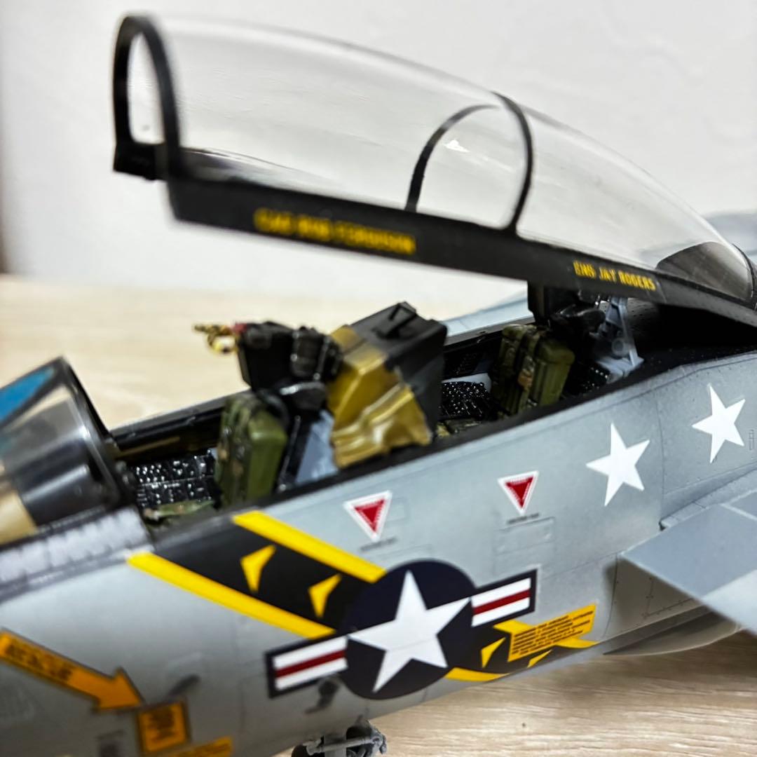 タミヤ　1/48 グラマン　F-14A トムキャット