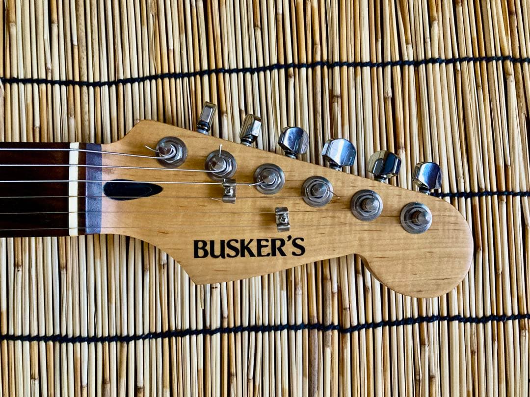 ☆おすすめ品　モディファイして新機能満載　BUSKERS ST