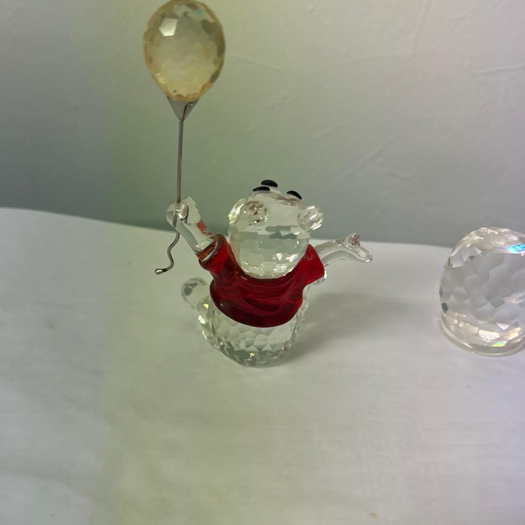 スワロフスキー社 クリスタルガラス プーさん フィギュア　と　樽フィギュア