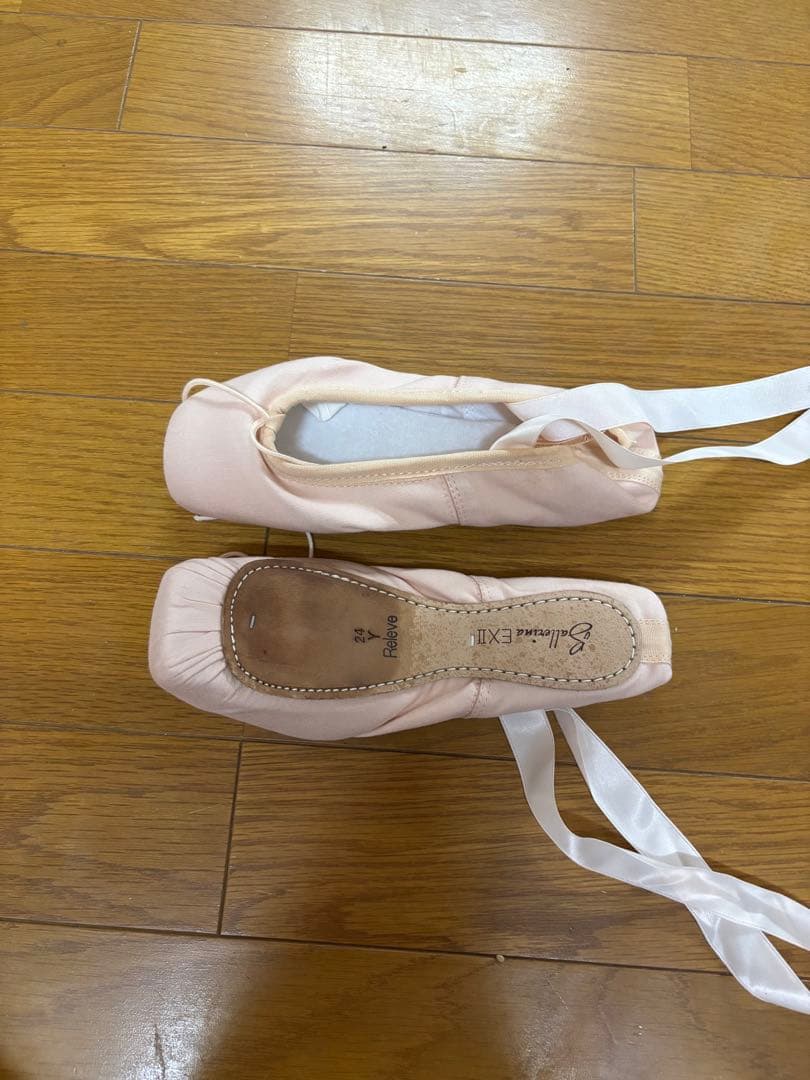 トゥシューズ　ボンジュバレリーナ　EXⅡ ルルベ　サイズ 24.5センチ 幅Y