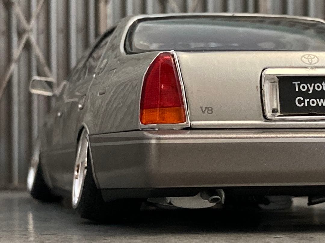 リュウ 1/24 トヨタ マジェスタ（カスタム品）