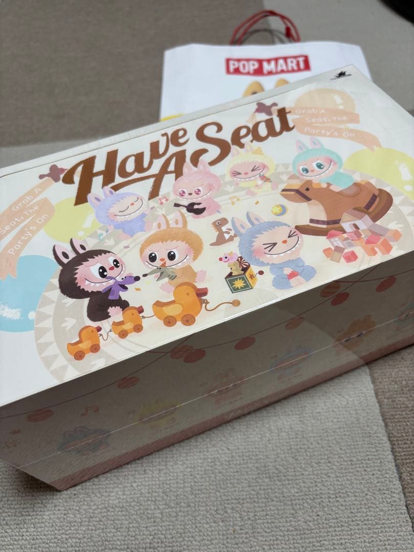 正規品LABUBU THE MONSTERS Have a Seatぬいぐるみ