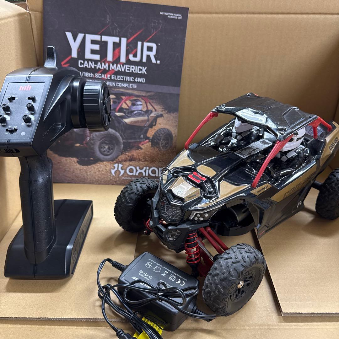 Axial YETI JR. CAN-AM MAVERICK 4WD ラジコン