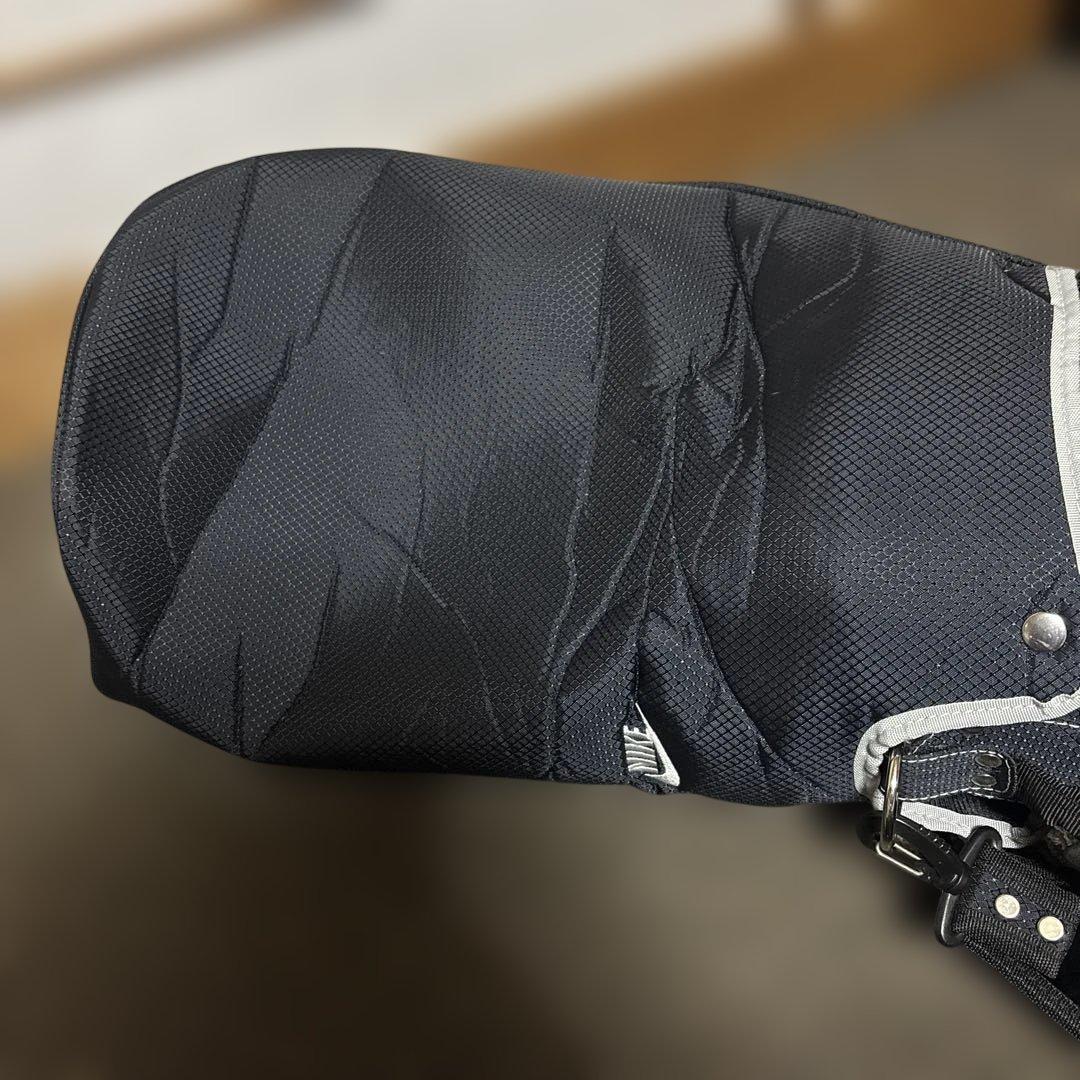 季節外れ値引き！NIKE ゴルフバッグ ネイビー&オデッセイパターセット