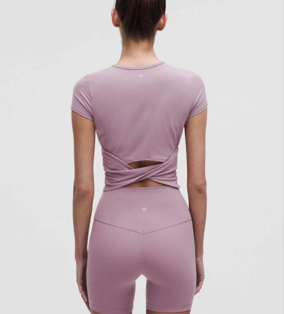 【未使用】lululemon /ルルレモン バックツイスト リブ半袖シャツ