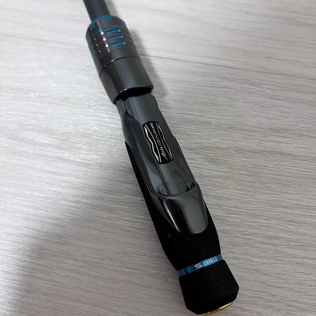 【新品同様/極美品】ダイワ 23エメラルダス ストイスト ST82ML-5