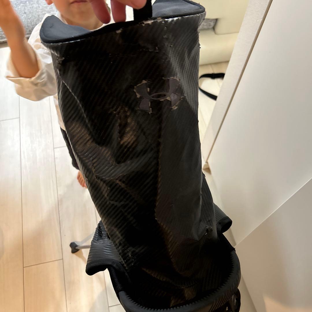 希少　UNDER ARMOUR アンダーアーマーキャディバッグ ブラック　ゴルフ