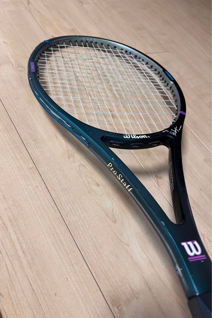 Wilson Pro Staff Mid 85 サンプラスモデル