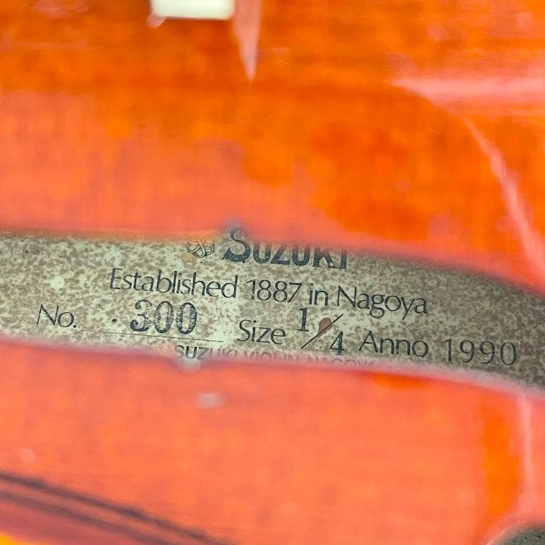 美品■鈴木バイオリン■No.300 1/4 1990年製 希少 斑虎杢 ケース付