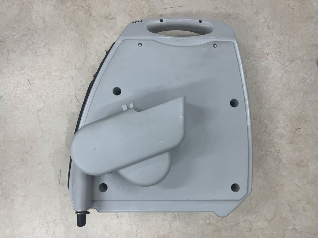 トスマシン　 (軟式、硬式どちらも可　トスマシーン)