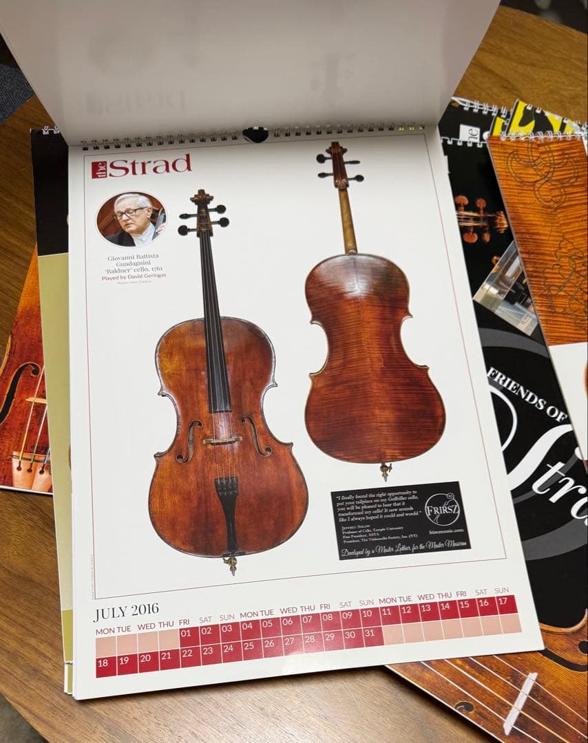 チェロ　ヴァイオリン　ヴィオラ　弦楽器　Strad カレンダー 12冊