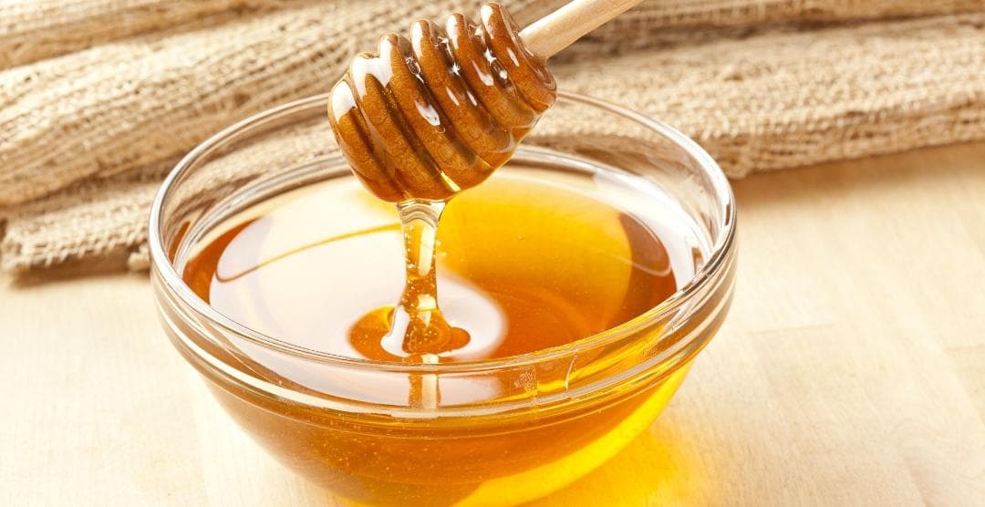 リピーター多数　国産百花蜜 梅酒瓶入り　おまけ付　生産者価格で大放出