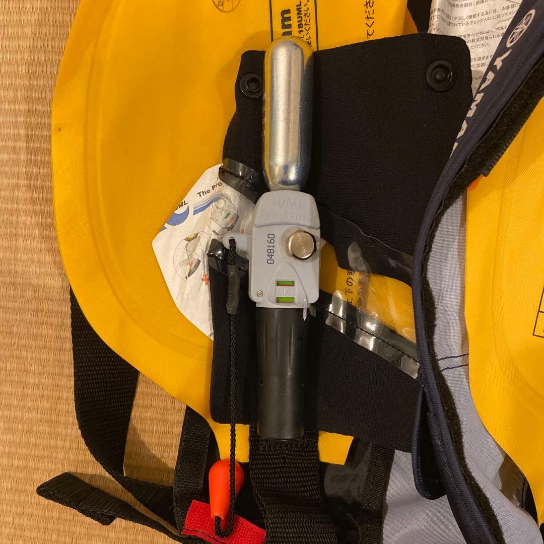 ヤマハ　TK-2420RS 自動膨張式ライフジャケット 救命胴衣