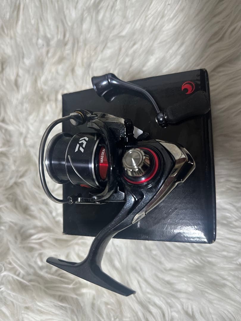 リール　ダイワ 20月下美人✕ 2000S-P