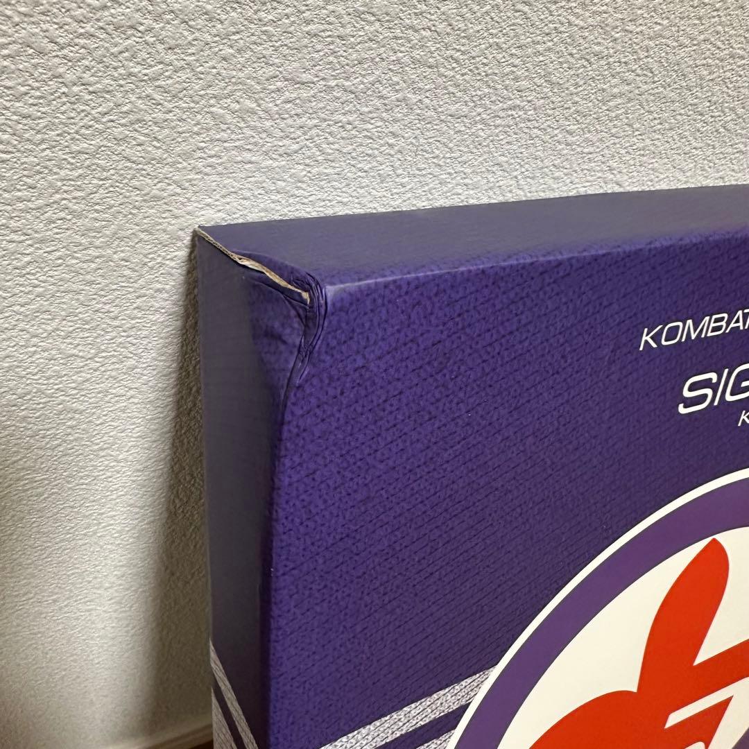 ヴラホヴィッチ　サイン　ユニフォーム　フィオレンティーナ現ユヴェントス　ケース付