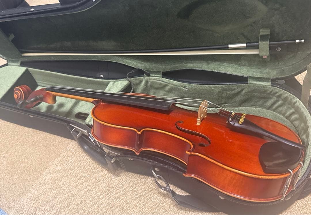 Suzuki ビオラ 1966年　ケース付き