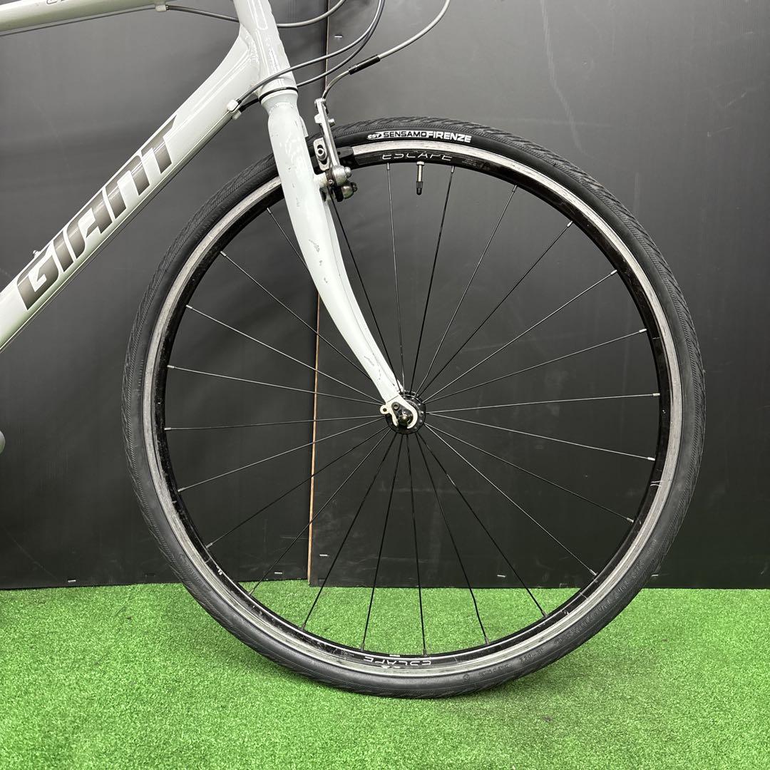 クロスバイク GIANT ESCAPE R3 ホワイト