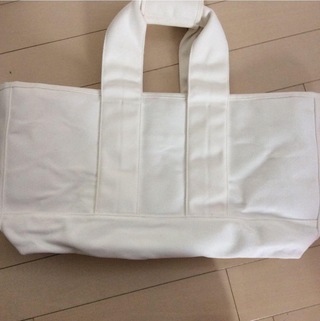 パーリーロッカーバック