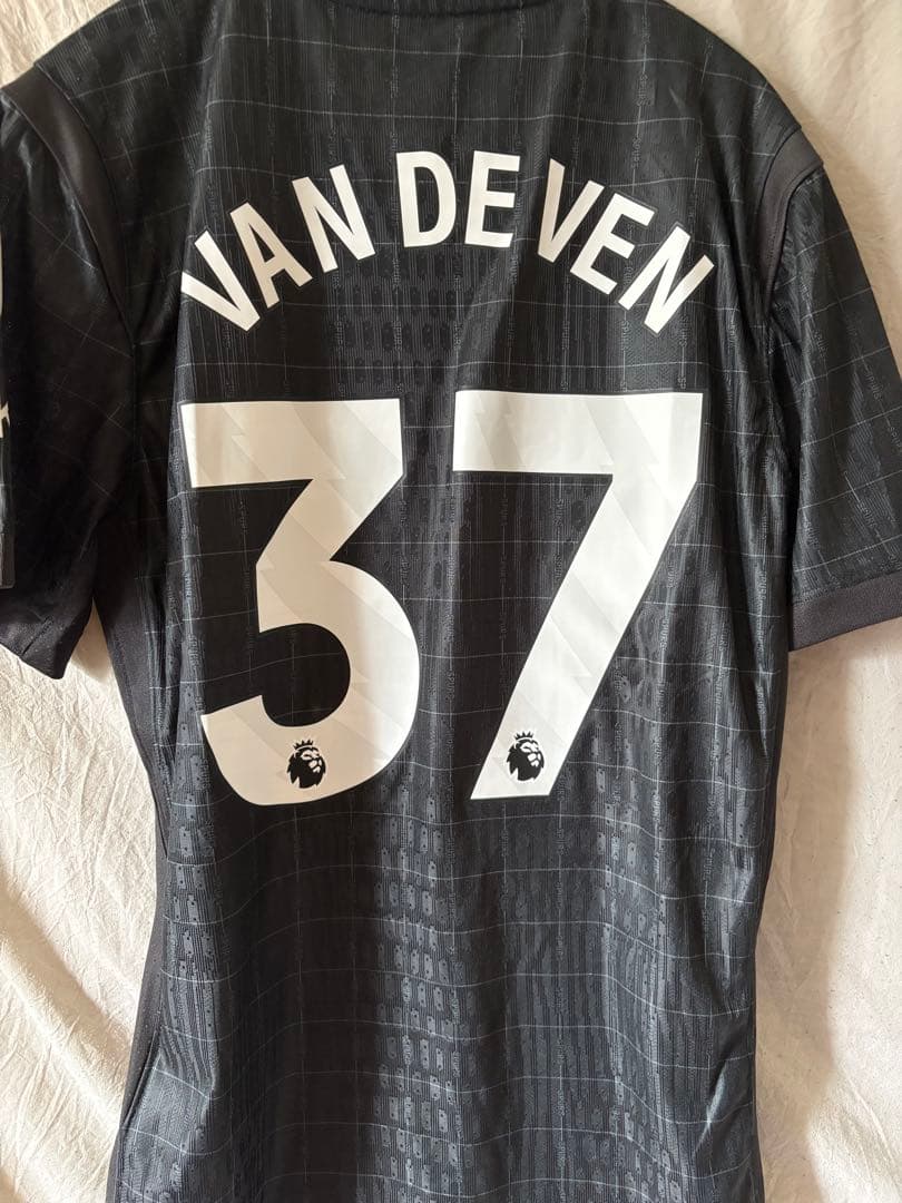 チ*ー様 トッテナム アウェイユニフォーム VAN DE VEN 37