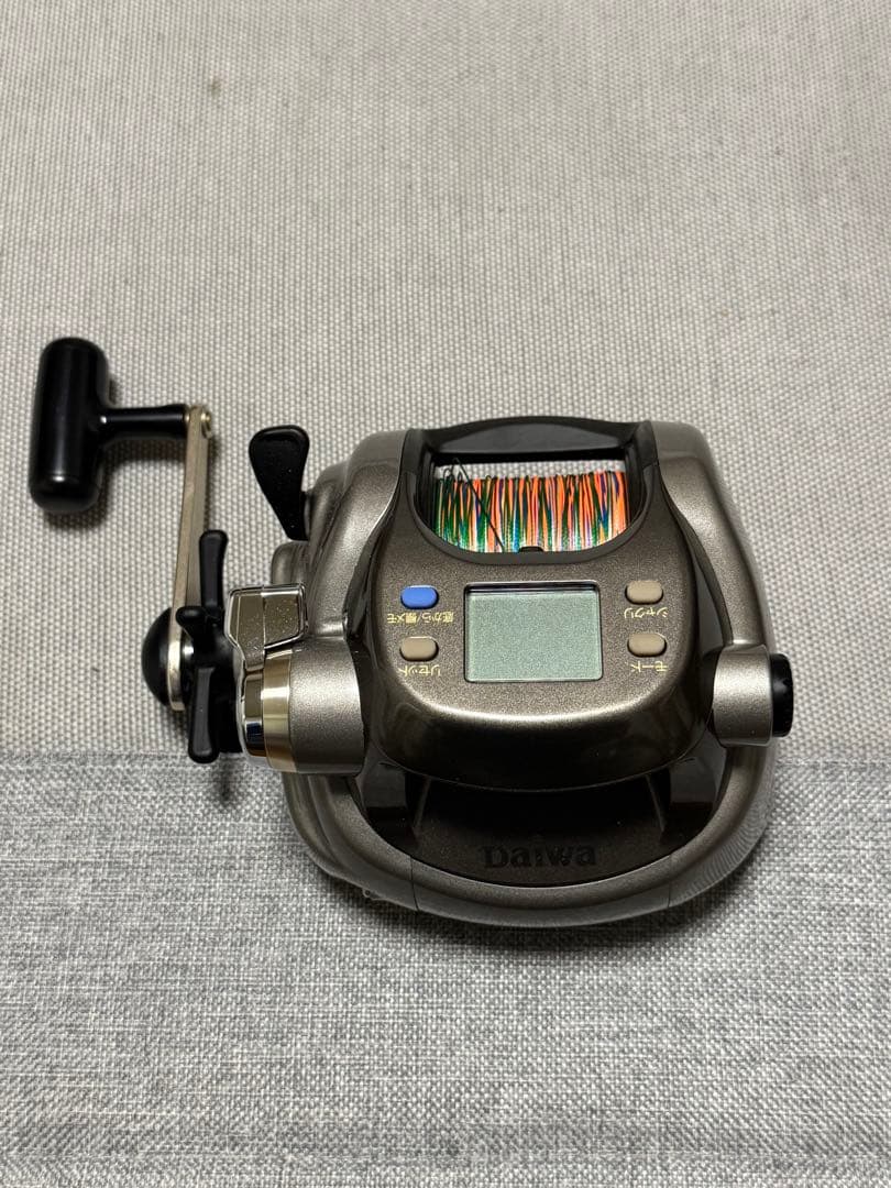【極美品】ダイワの電動リールタナコンブルS 600W