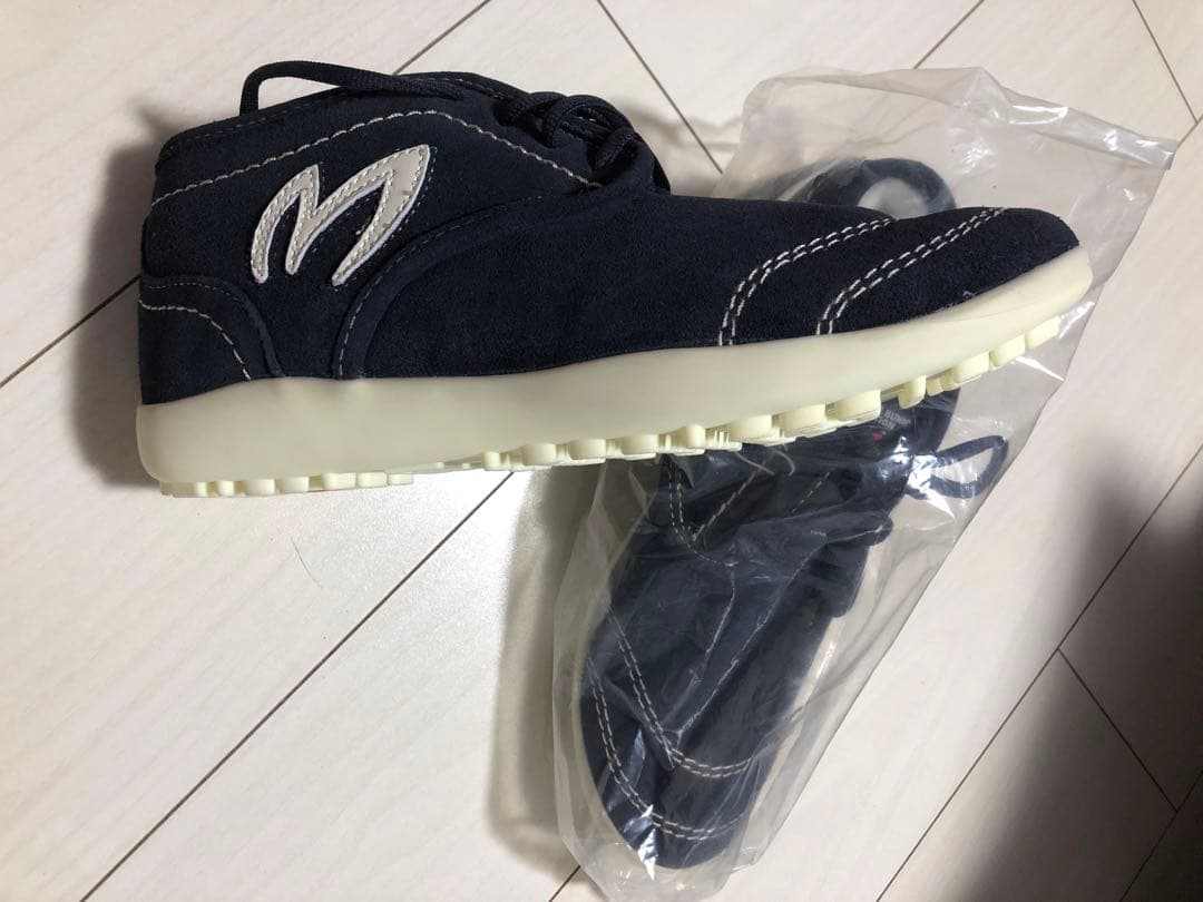 マスターバニーエディション　ゴルフシューズ