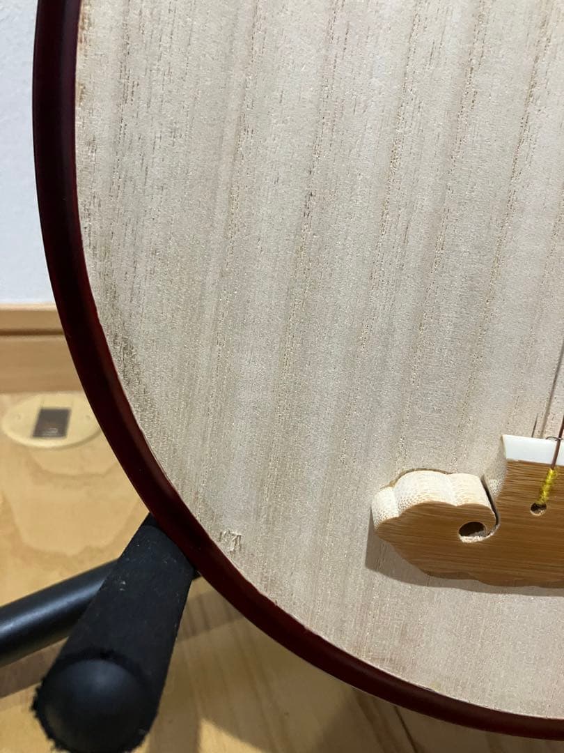 中国琵琶 宮廷楽器 撥弦楽器　木製 琵琶 4弦 花の彫刻