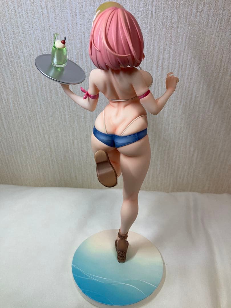 サマーウェイター フィギュア