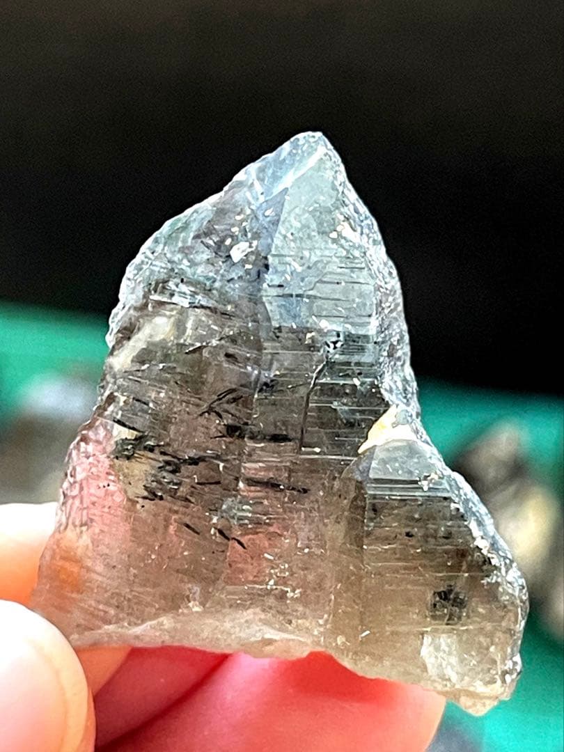 天然スモーキークォーツ・トルマリン　72　＋21点セットプリゼント・ベトナム産