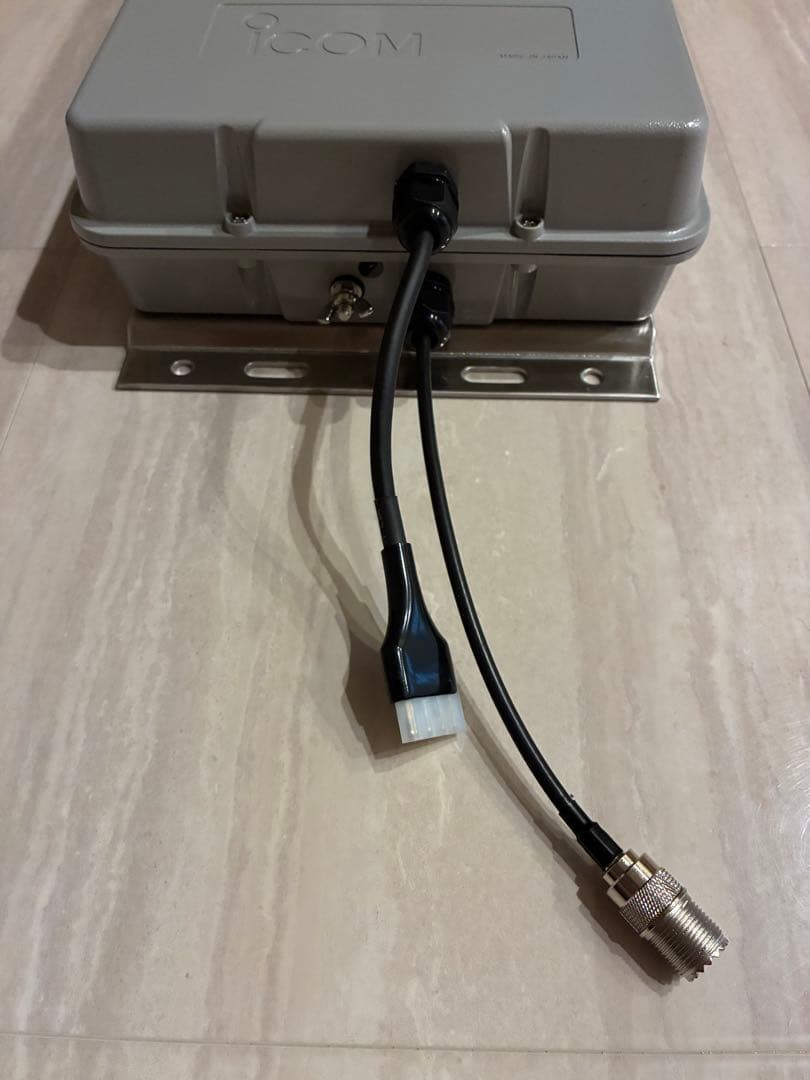 オートアンテナチューナー　ICOM　AH-730