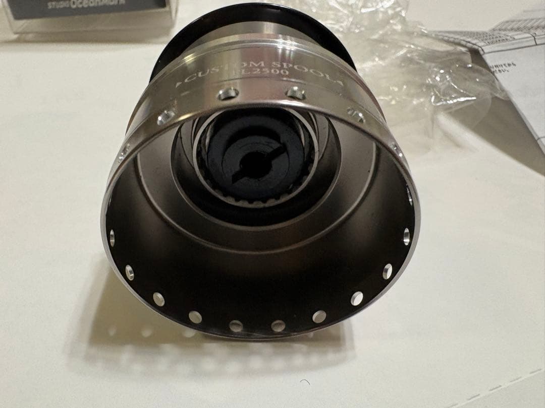 ダイワ　レバーブレーキリール用スプール　オーシャンマーク製