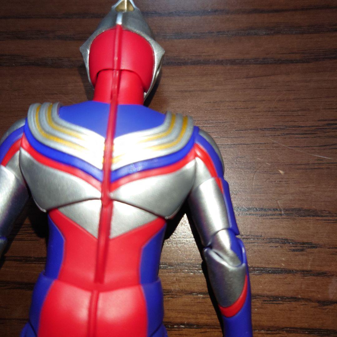 肩修正済み　S.H.Figuarts真骨彫製法　ウルトラマンティガ　マルチタイプ