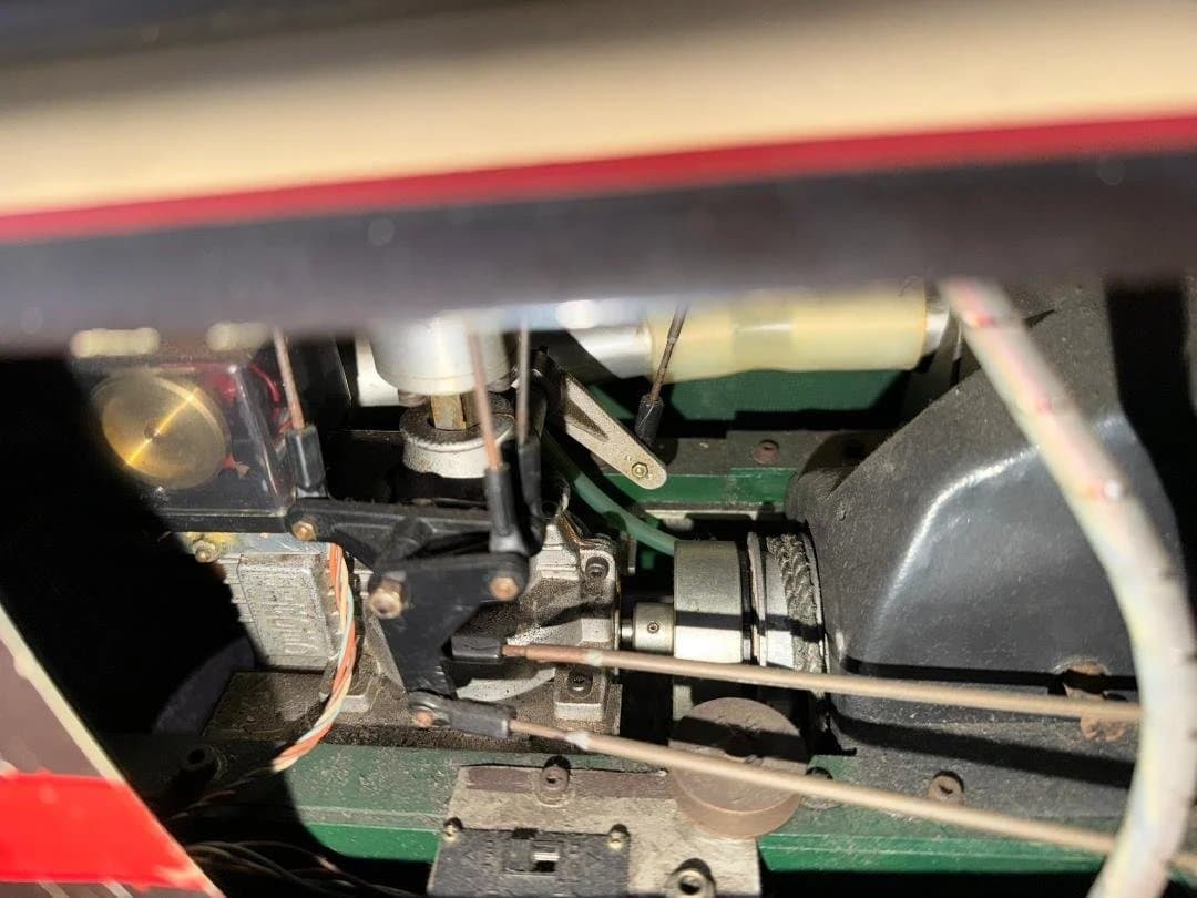 60エンジン　ラジコンヘリ(ジャンク)