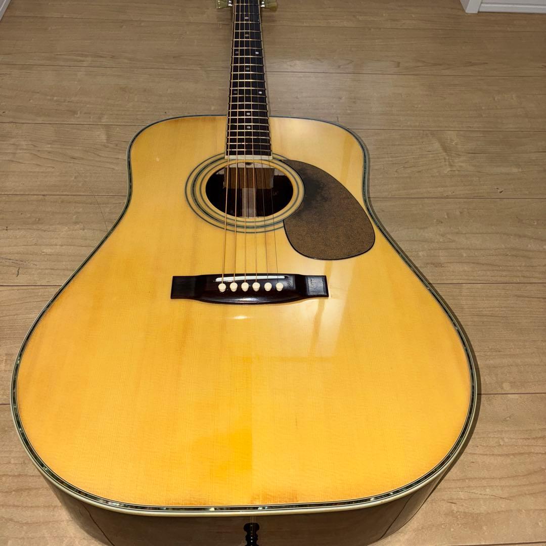 弦交換済み！　pro Martinアコースティックギター激鳴りです　良く鳴ります