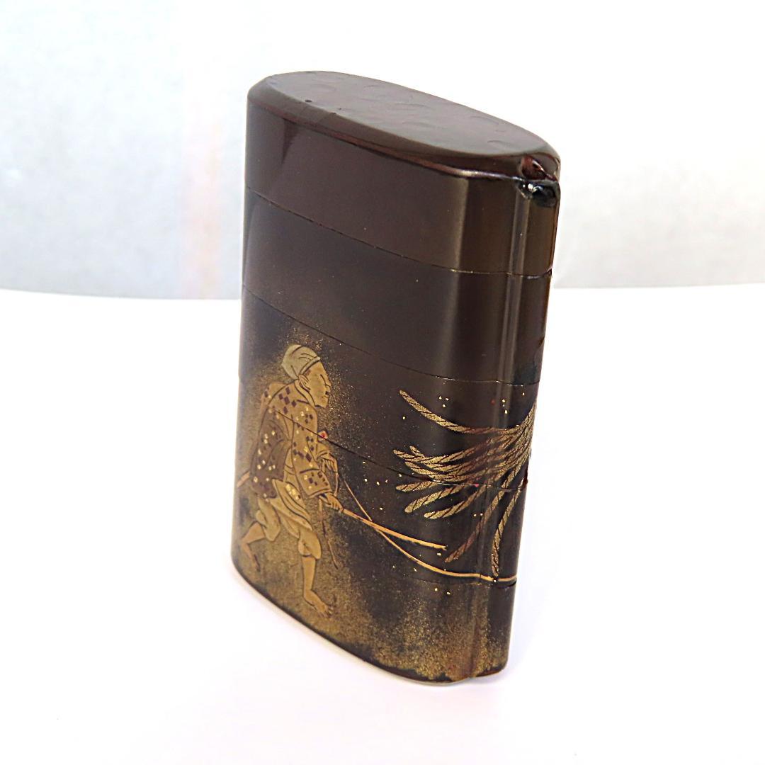 猿回し蒔絵印籠（根付　猿）