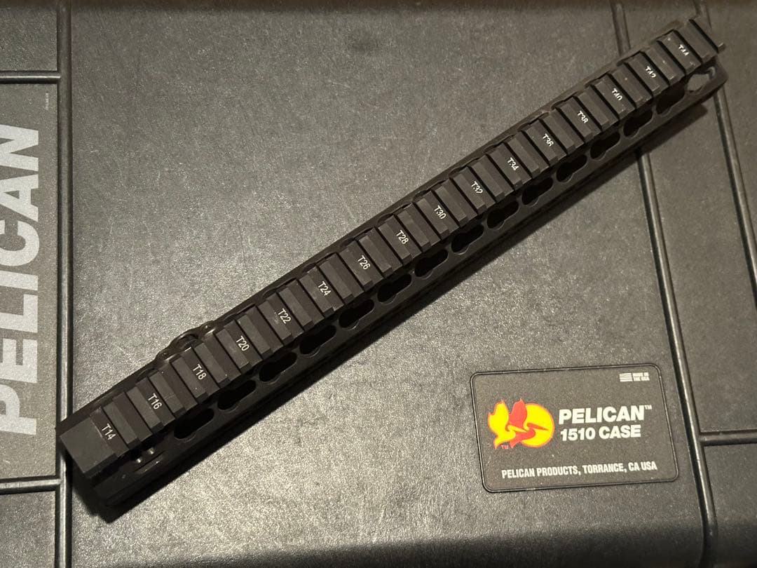 BCM KMR Alpha 13インチ 実物　keymod ハンドガード