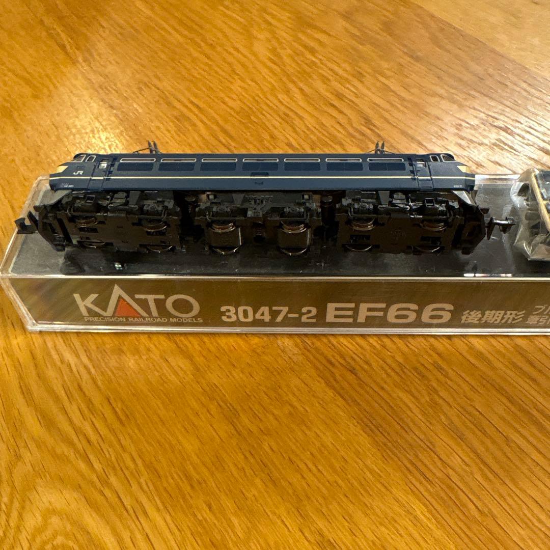 KATO 3090-2 EF66 後期形ブルートレイン牽引機