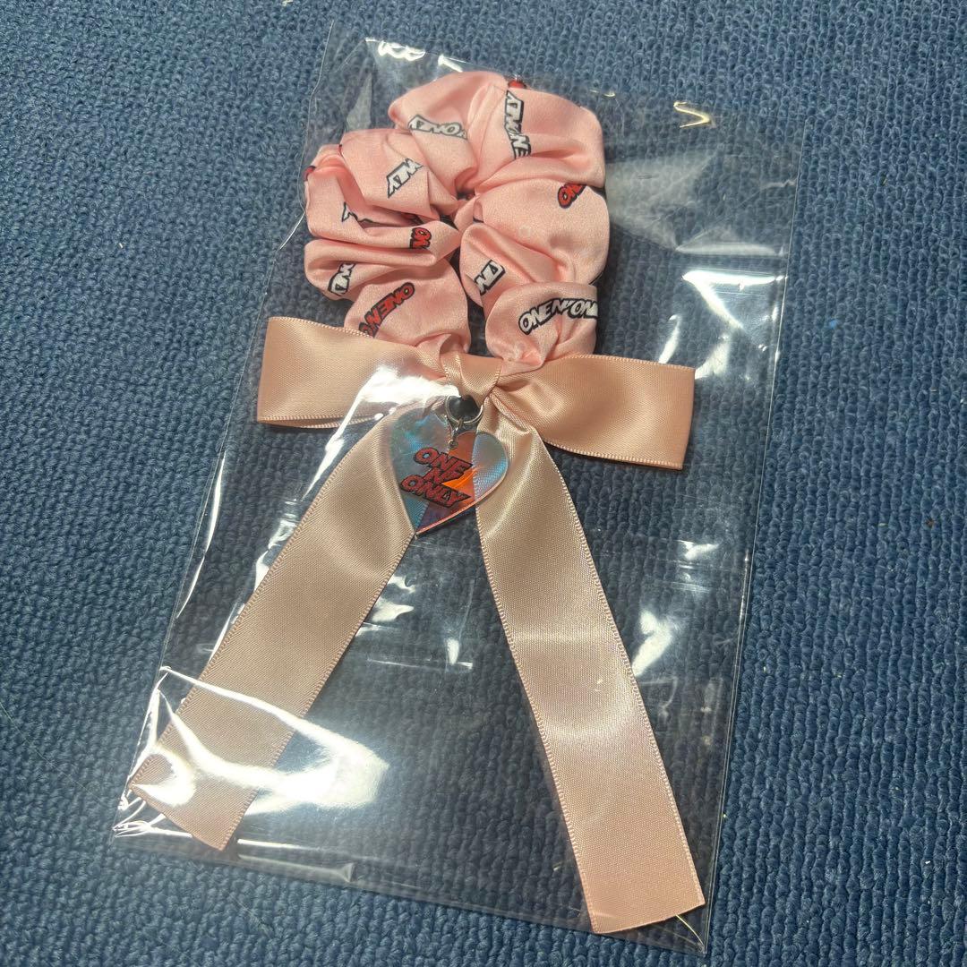 ONE N' ONLY プロミル　シュシュ