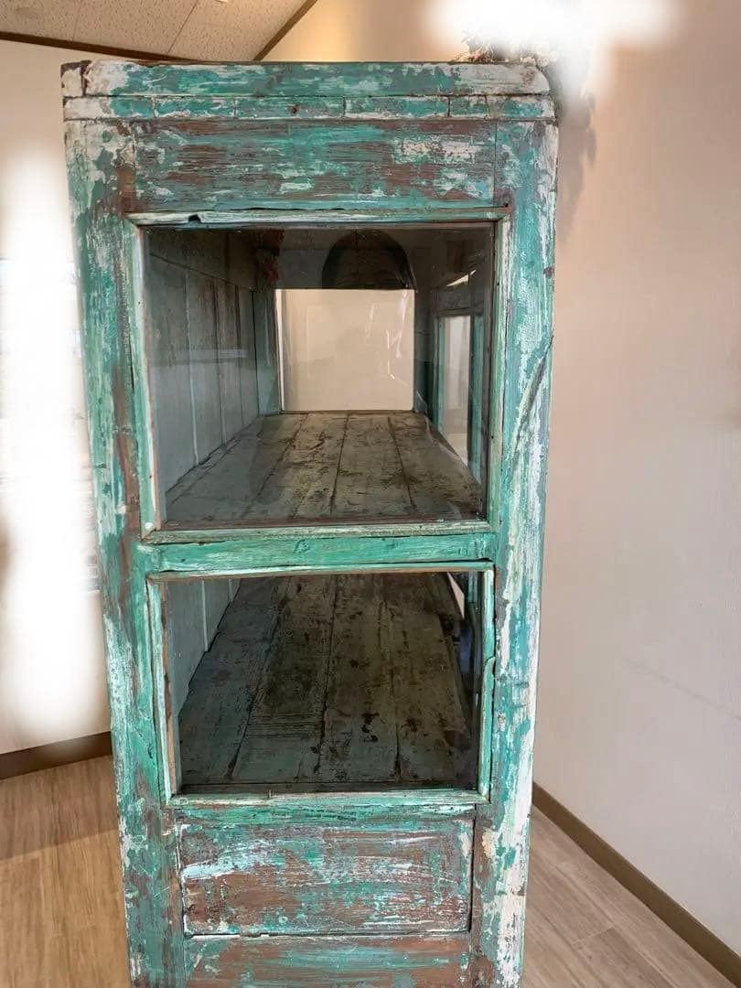 アンティークキャビネット 希少カラー　グリーンペイント　年代物　ビンテージ家具
